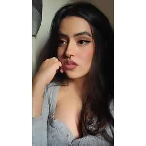 Meet your Posher, Posh